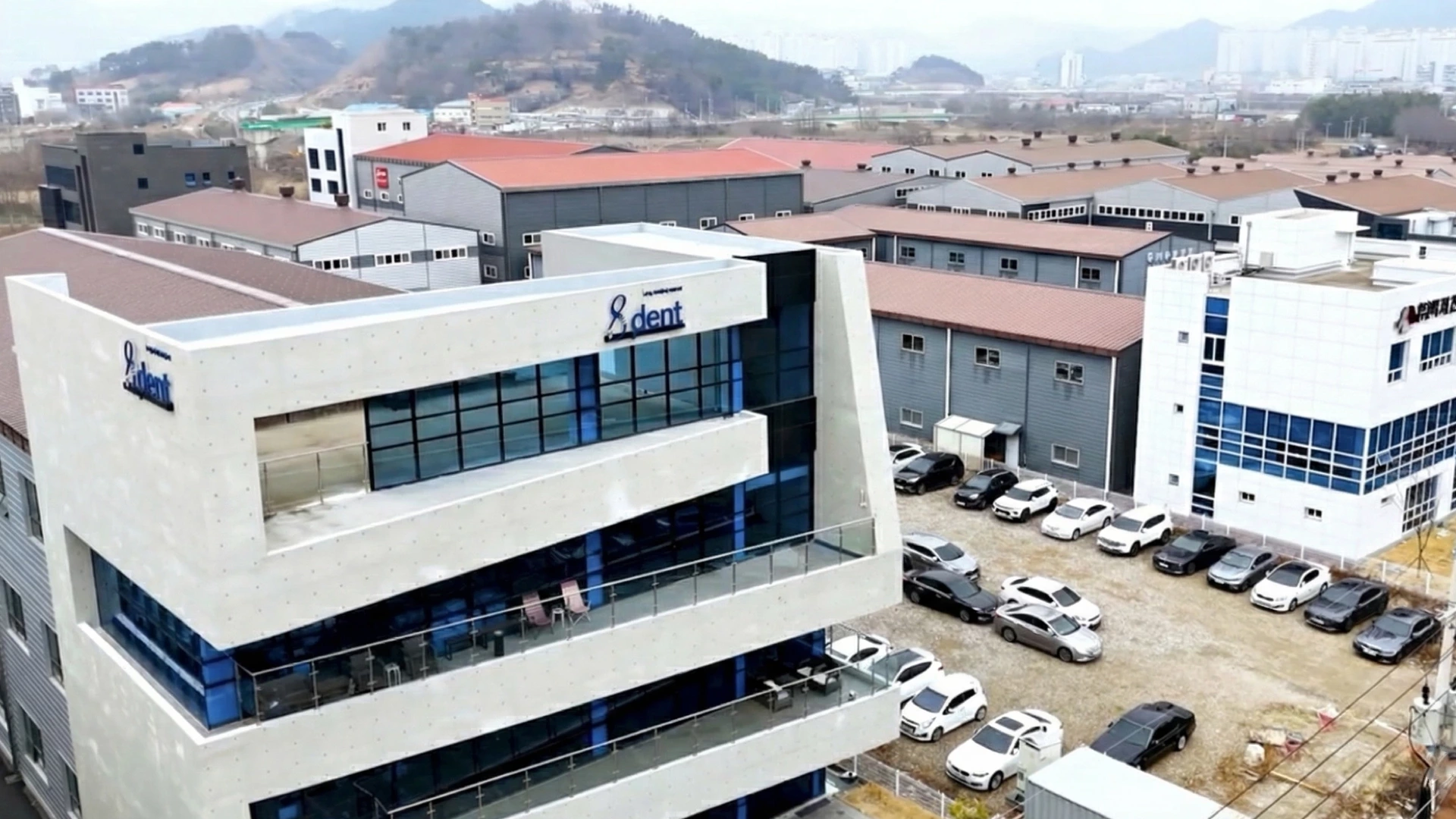 8plant manufacturing facility exterior
